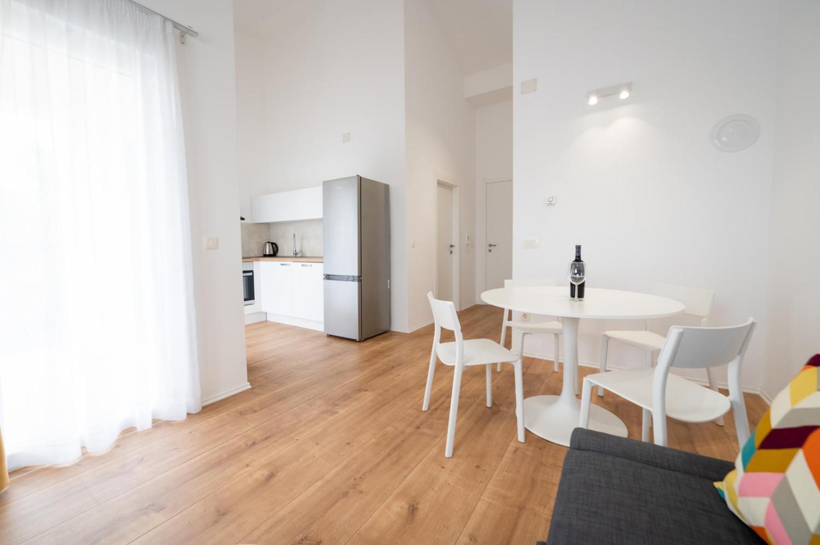 Apartments Piskulic ブロダリツァ エクステリア 写真